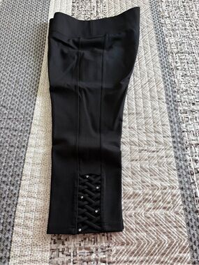 LUXE SLIMS Black CAPRI Pants with Bling leg Detail